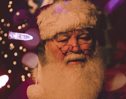 Alimentar a mentira de que o Pai Natal existe é ou não benéfico para as crianças?
